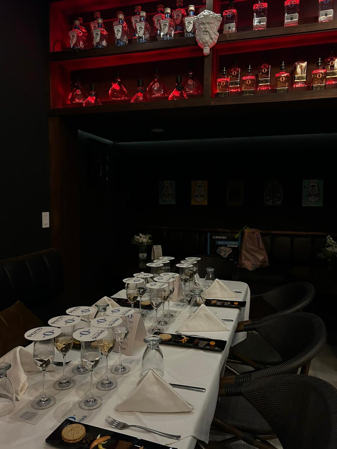Cena corporativa con maridaje en Talento Restaurante